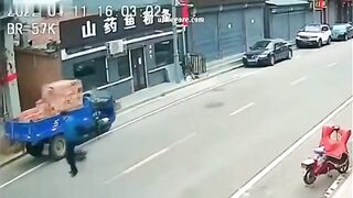 A Truck Loaded With Bricks Runs Over Its Driver » Uncensored