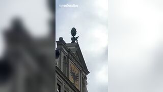 A Man Of 41 Years Old Leapfrogged From The Augsburg Rathaus» Uncensored