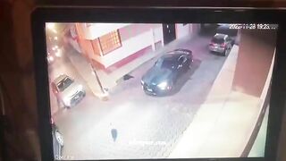Six Armed Men Kidnap Driver And His Car 