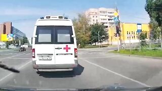 This Guy Definitely Doesn’t Want To Go To The Hospital 