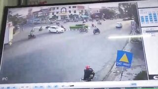 Truck Turns Motorcyclist Into Invisible Object 