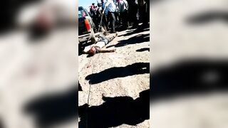 A Police Officer Was Lynched By Villagers In Tulancingo Hidalgo, Mexico. YN