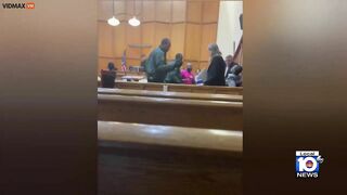 Man Drinks Bleach In Court After Jury Finds Man Guilty - Video