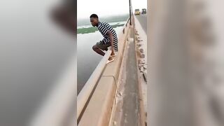 Shocking Video Of Young Man Lekan Odunare Jumping Into Water