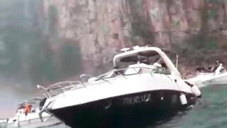 'Rock Wall' Hits Boater On Brazilian Lake, Killing 7 Tonnes