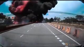 Horrifying Video Captures Moment Plane Crashes On Malaysian Highway