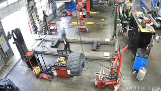 Accident At A Colorado Auto Repair Shop