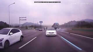 A Bus Lost Control And Collided With A Car On The Highway, Causing A Tragic Chain Accident