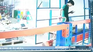 Zero awareness while on the phone