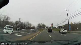car crosses three lanes without looking