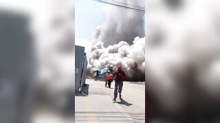 earthquake collapses building in bangkok