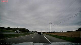 idiot ignores a previous lane closure