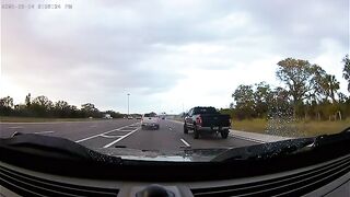 oc Idiot doesnt strap down a wooden chair in his truck rIdiotsIn