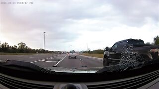 oc Idiot doesnt strap down a wooden chair in his truck rIdiotsIn