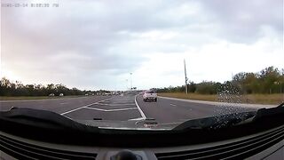 oc Idiot doesnt strap down a wooden chair in his truck rIdiotsIn