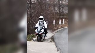 out of lane rider causes other rider to crash
