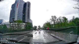 poor jogger gets soaked