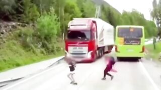 Truck Driver's Reaction Saved His Life