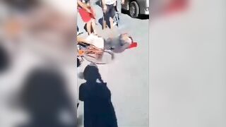 Man Kills Old Man With Hammer In Street