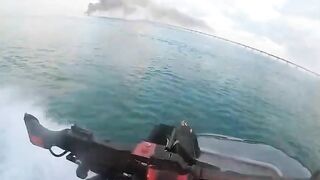 Israeli Navy Suppresses Hamas Militants At Close Range TheYN