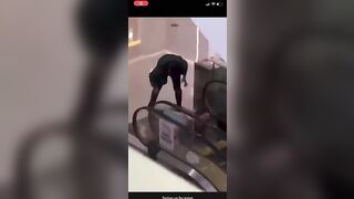 Man Stabs Ex-wife On Escalator