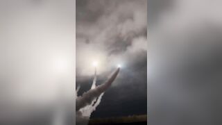 Ukraine Launches 6 ATACMS Missiles From HIMARS Simultaneously