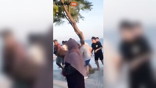 3 Arabs Beaten By Turks For Filming Young Girls