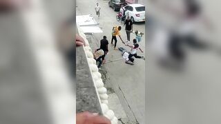 A Group Of People Killed A Man In The Middle Of The Road