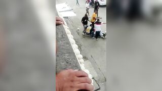 A Group Of People Killed A Man In The Middle Of The Road