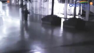 Angel Caught On Jakarta Mall CCTV Camera - Video