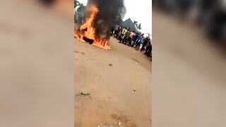 Another Nigerian Thief Burned To Death By Angry Mob 