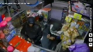 Armed Robber Shot And Killed By Store Clerk!