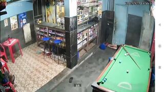 Assassin Shoots Bar Patrons And Kills Several On The Spot (full)