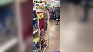 Dollar Tree Brawl Turns Into Wrecking Ball - Video - VidM