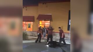 Customer Assaulted By Popeyes Store Employee