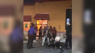 Customer Assaulted By Popeyes Store Employee