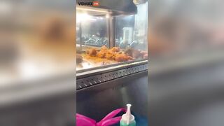 Don’t Eat New York Street Food – Video – VidMax.com