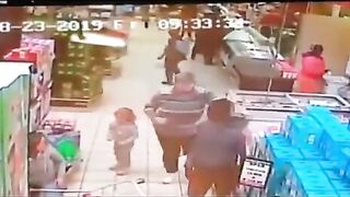 Woman Pushed Her Man After Entering Him