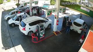 Gas Station Worker Pours Gasoline On Customer And Tells Him To Power Up