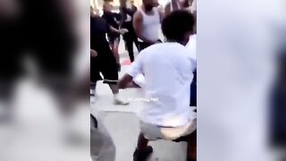 Man Attacked By Thugs In New York