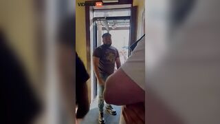 Guys Want To Fight Everyone At The Bar For Tacos - Video