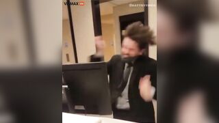 Hotel Employee Was Harassed And Ended Up Freaking Out