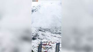 Huge Avalanche Hits Base Camp At Foot Of Himalayas In Nepal