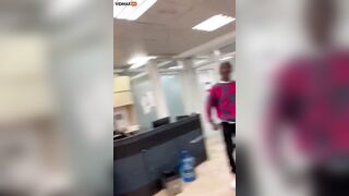 Jamaican Man Attacks Mexican Customs Agent With Broken Glass