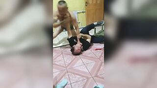 Landlord Was Beaten By Tenant For 4 Minutes