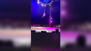 Mexican Acrobat Falls From A Height Of More Than 5 Meters