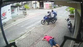 Brazilian Man Executed With Headshot In Front Of Store