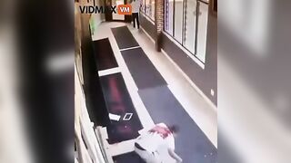 A Thug Beats Another Thug At A Chicago Liquor Store, Victim S