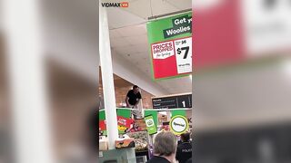 Supermarket Employee Turns Into Tasmanian Devil