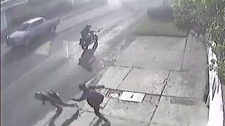 Man Beats Up Two Robbers Who Tried To Rob Him